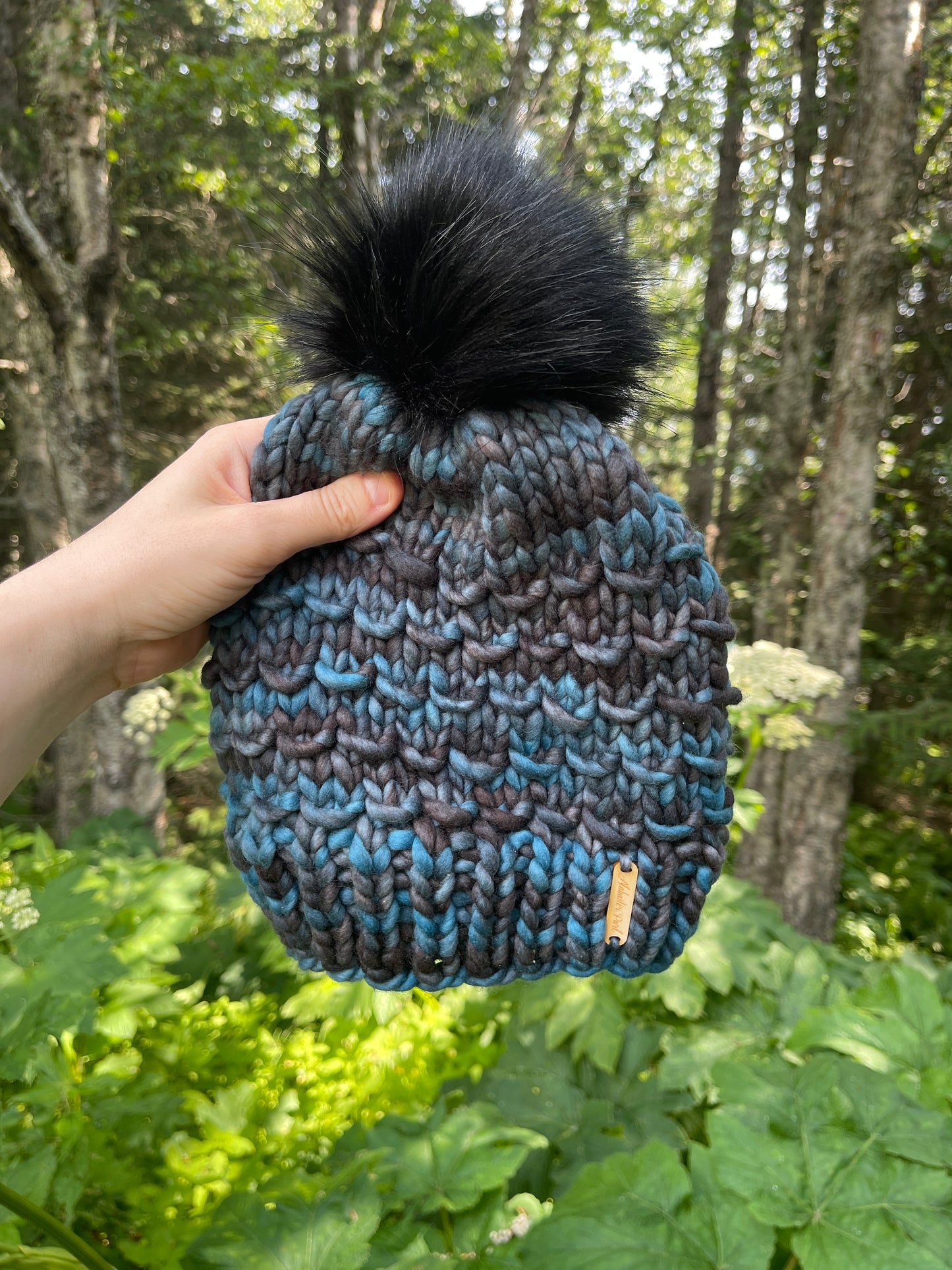 Bamboo Beanie // Midnight - Merino Wool