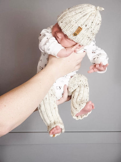 KNITTING PATTERN: Taylor Baby Leg Warmers // Wrist Warmers // Beginner Knitter