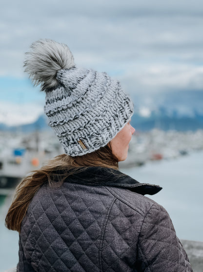 Slone Beanie // Marble - Pick your pom