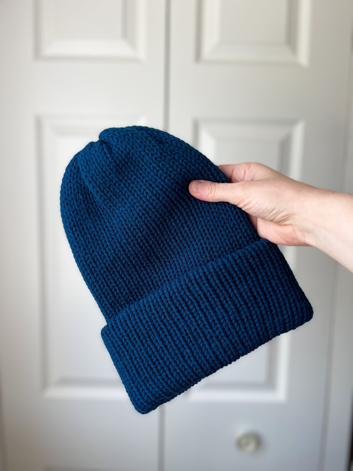 Charlie Beanie // Winter Blues Collection - Pick your color - Pick your pom