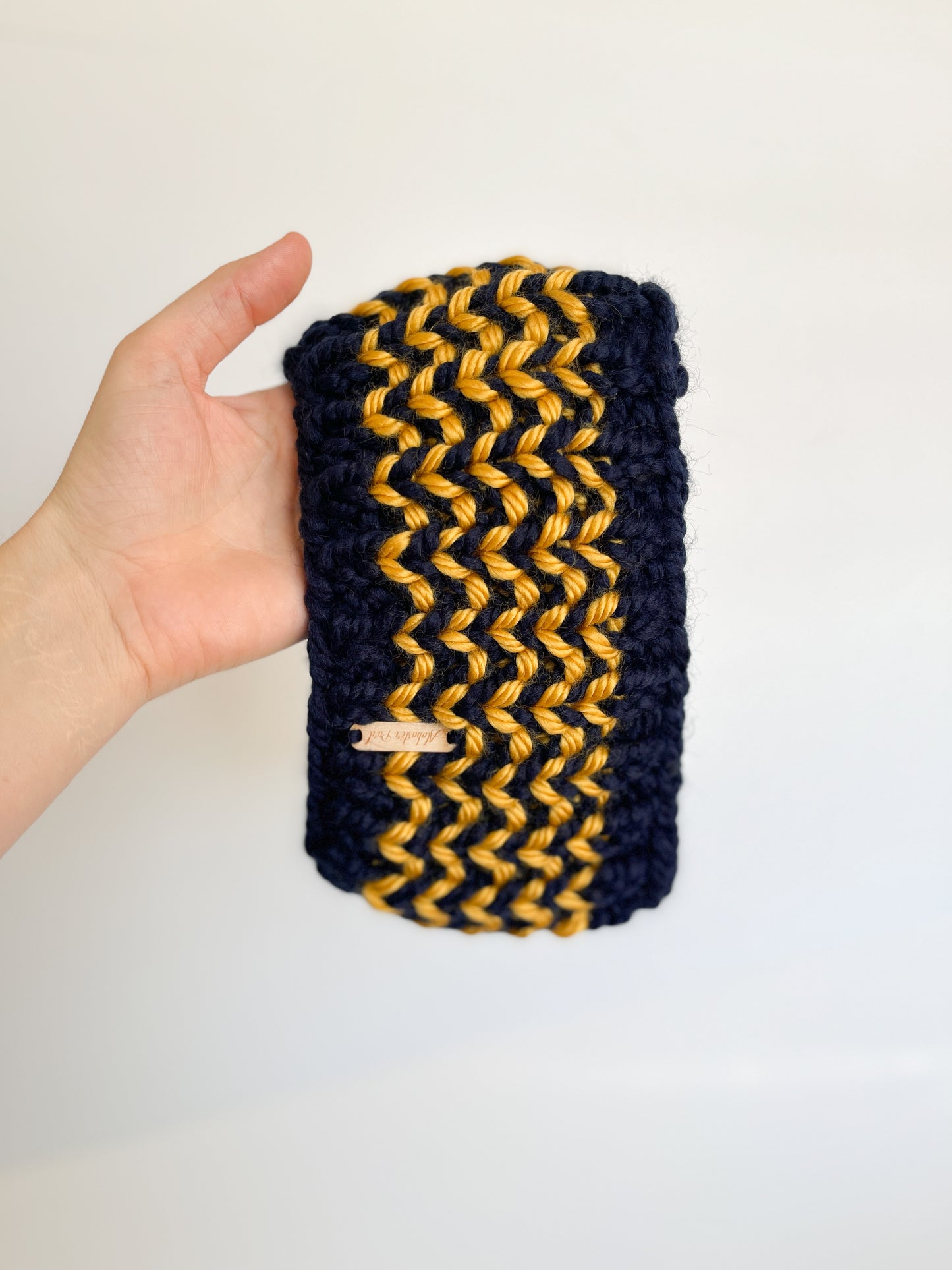 Riverbend Headband // Gold and Navy