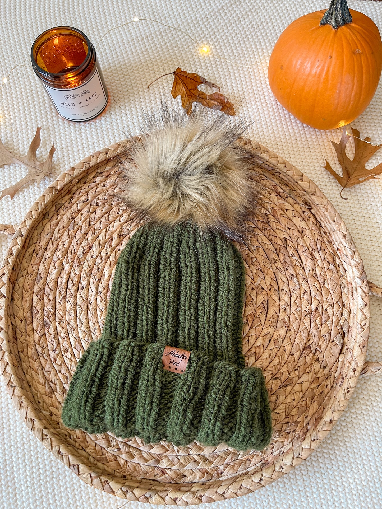 Stretchy Taylor Beanie // Olive Green - Pick your pom