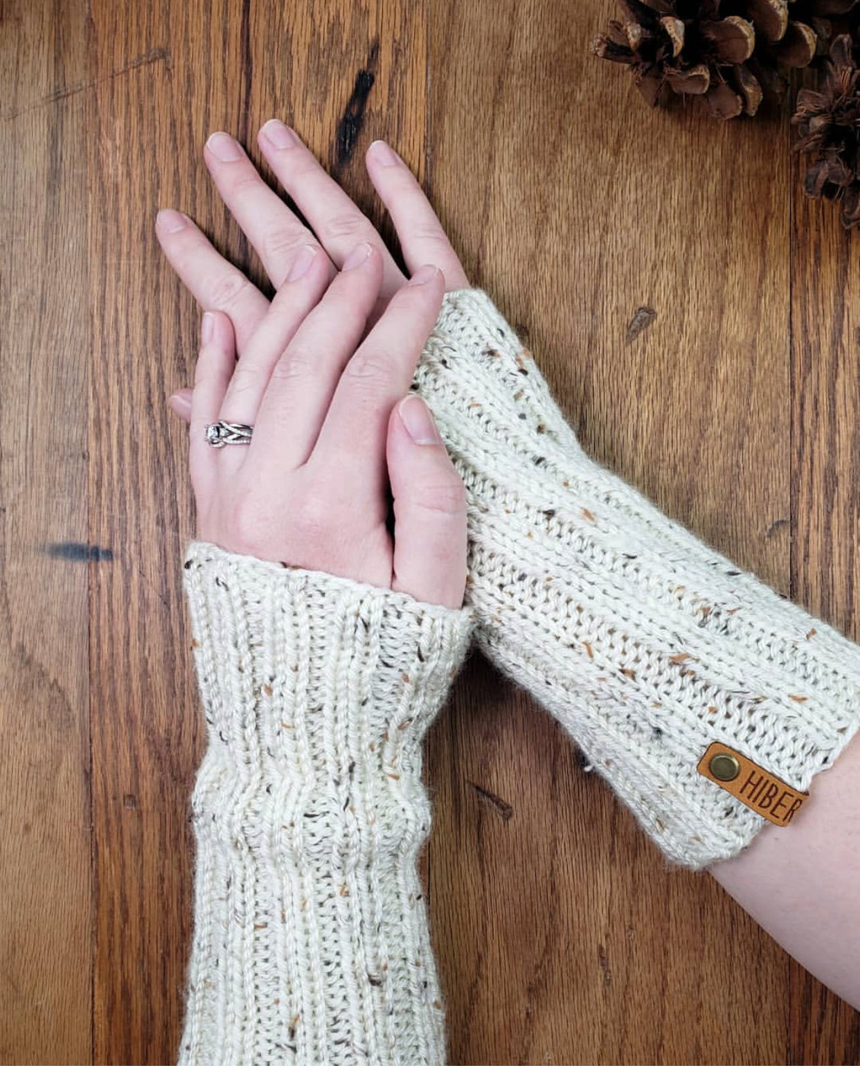 KNITTING PATTERN: Taylor Baby Leg Warmers // Wrist Warmers // Beginner Knitter